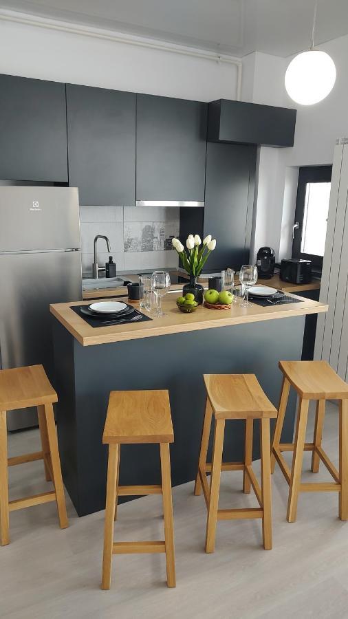 Van Studio Năvodari Extérieur photo